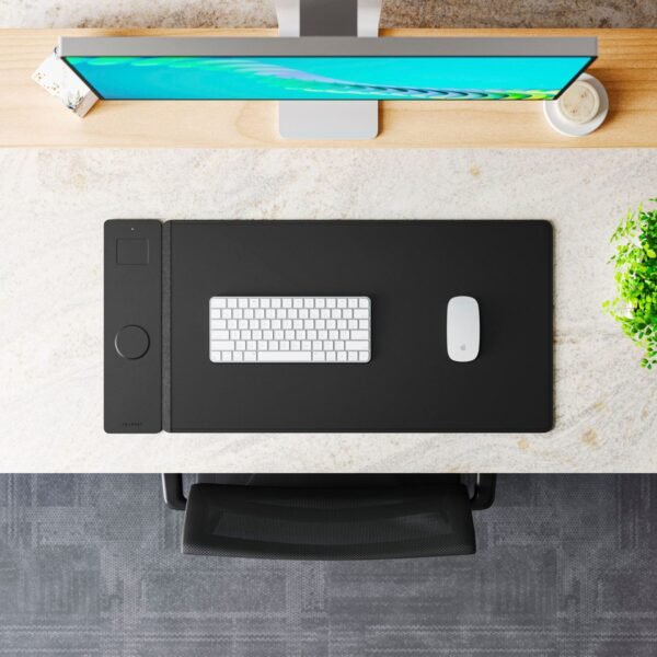 6584121cv11d-scaled-1.jpg JOURNEY ALTI Wireless Charging Desk Mat – Black
